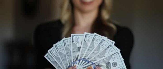 The 5 Popular Money Posts for This Year feature image