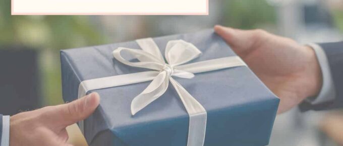 10 Referral Thank-You Gift Ideas for Small Business Owners